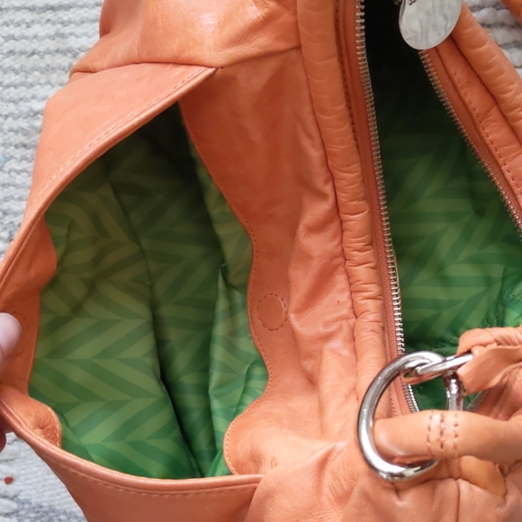 Adrienne Vittadini Orange leather purse - Picture 3 of 6